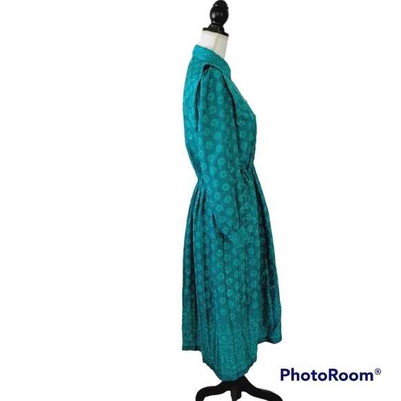 Vintage 80’s Schrader Petite Pleated Dress - Picture 4 of 8